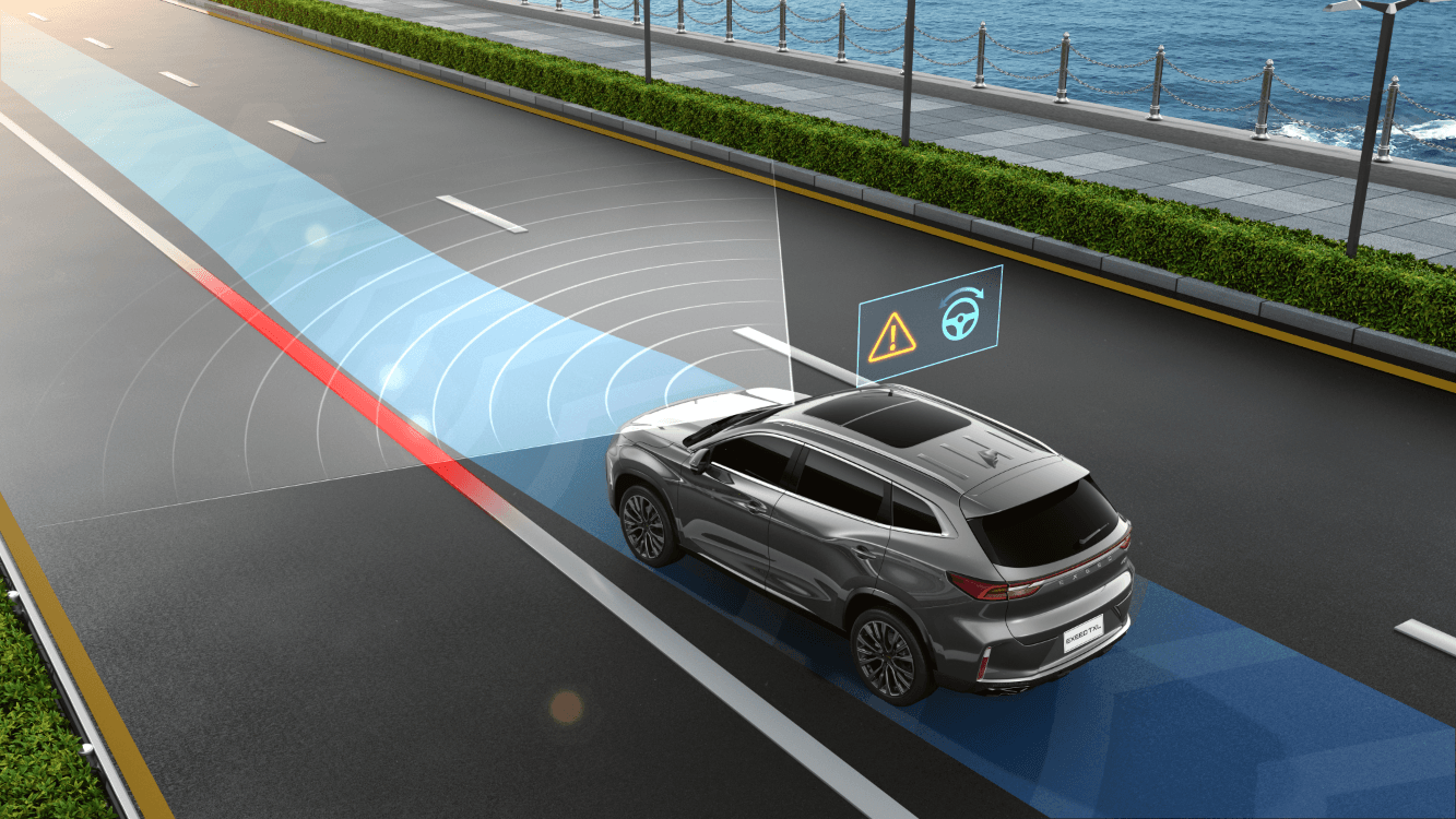 صورة داخلية لسيارة Exceed TXL مع نظام مساعد الفرامل